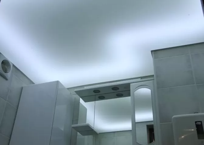 Полупрозрачные натяжные потолки